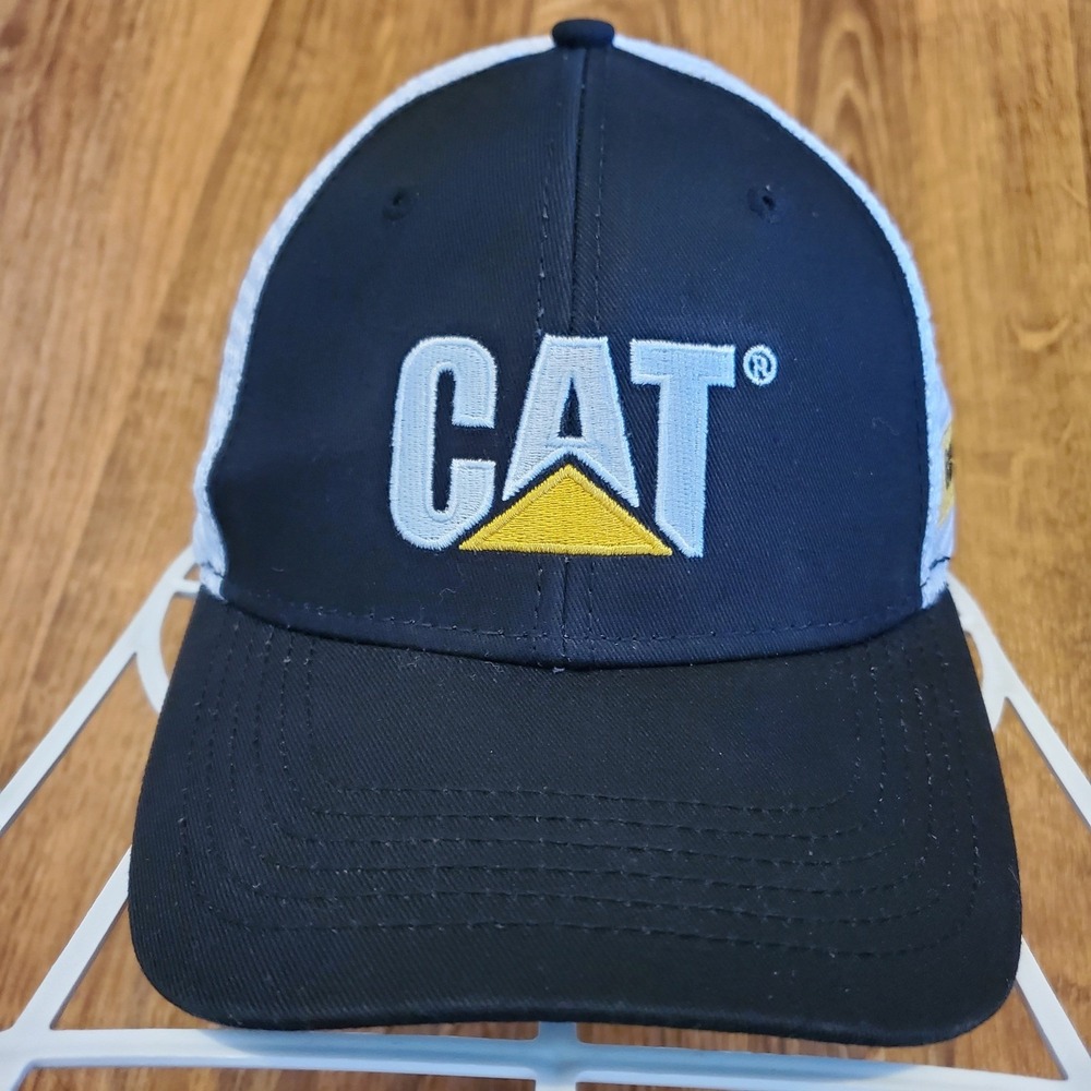 CAT Trucker Hat Men Snapback Black White Mesh Caterpillar Equipment‎